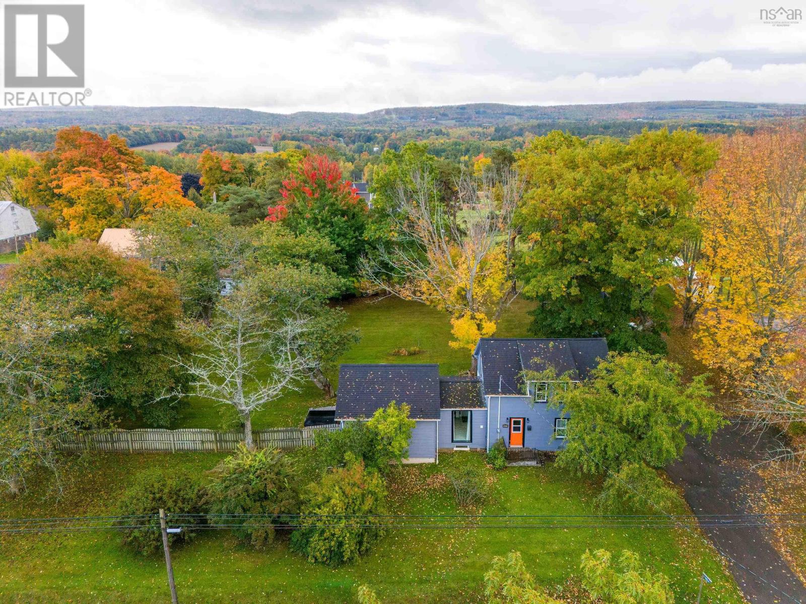 4814 Highway 1, South Berwick, Nova Scotia  B0P 1E0 - Photo 1 - 202509654