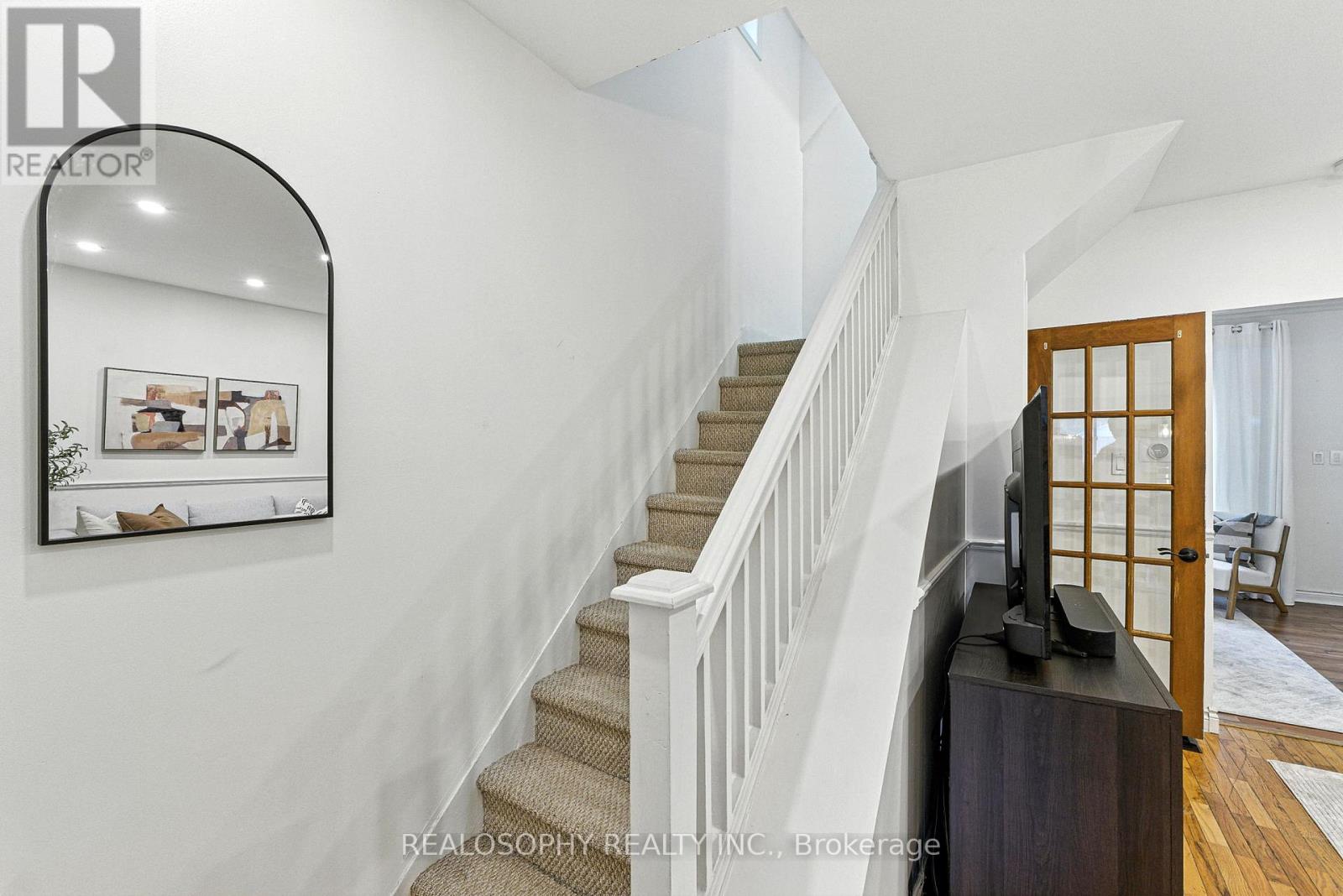 236 Cope Street, Hamilton, Ontario  L8H 5B5 - Photo 29 - X12254971