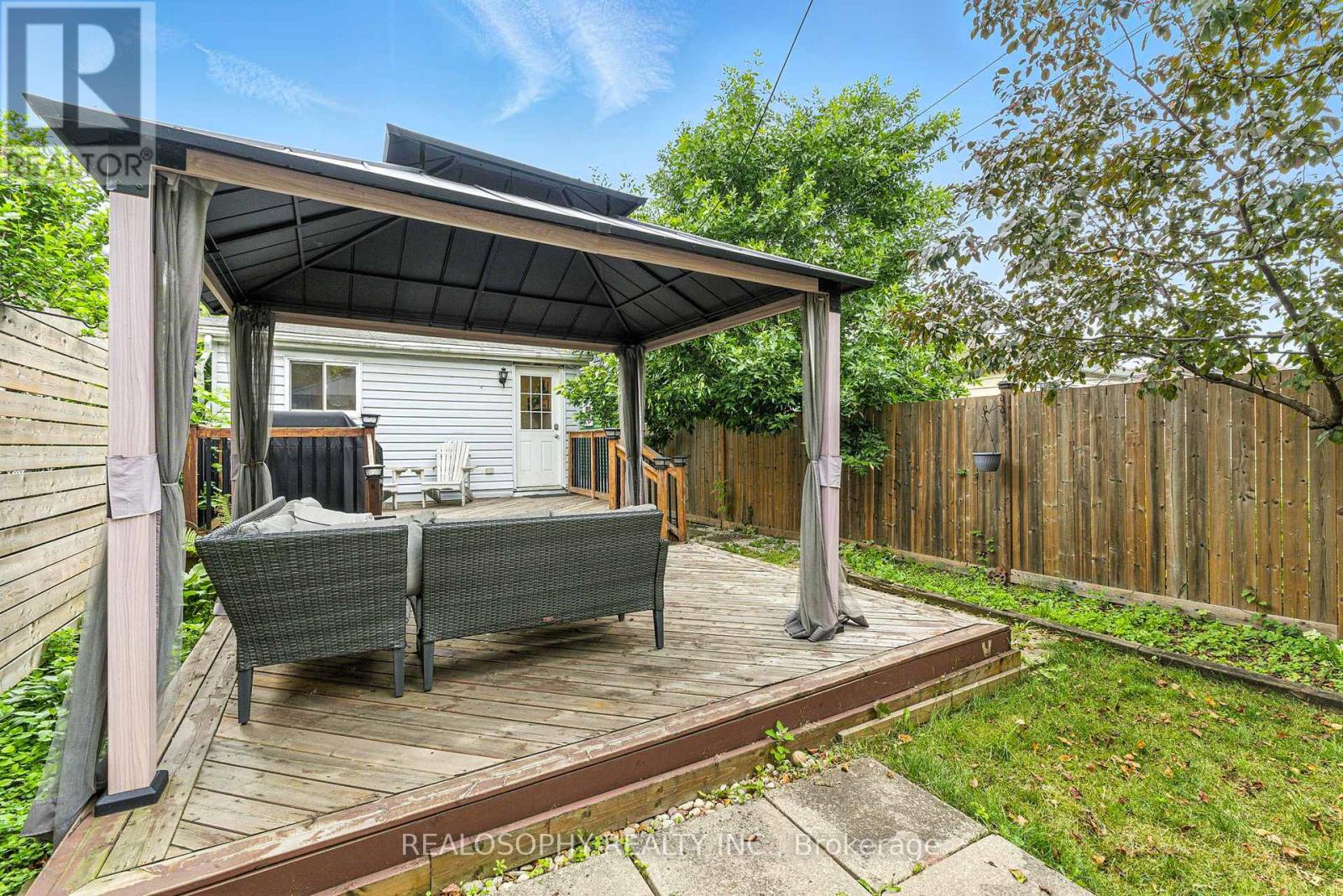 236 Cope Street, Hamilton, Ontario  L8H 5B5 - Photo 38 - X12254971
