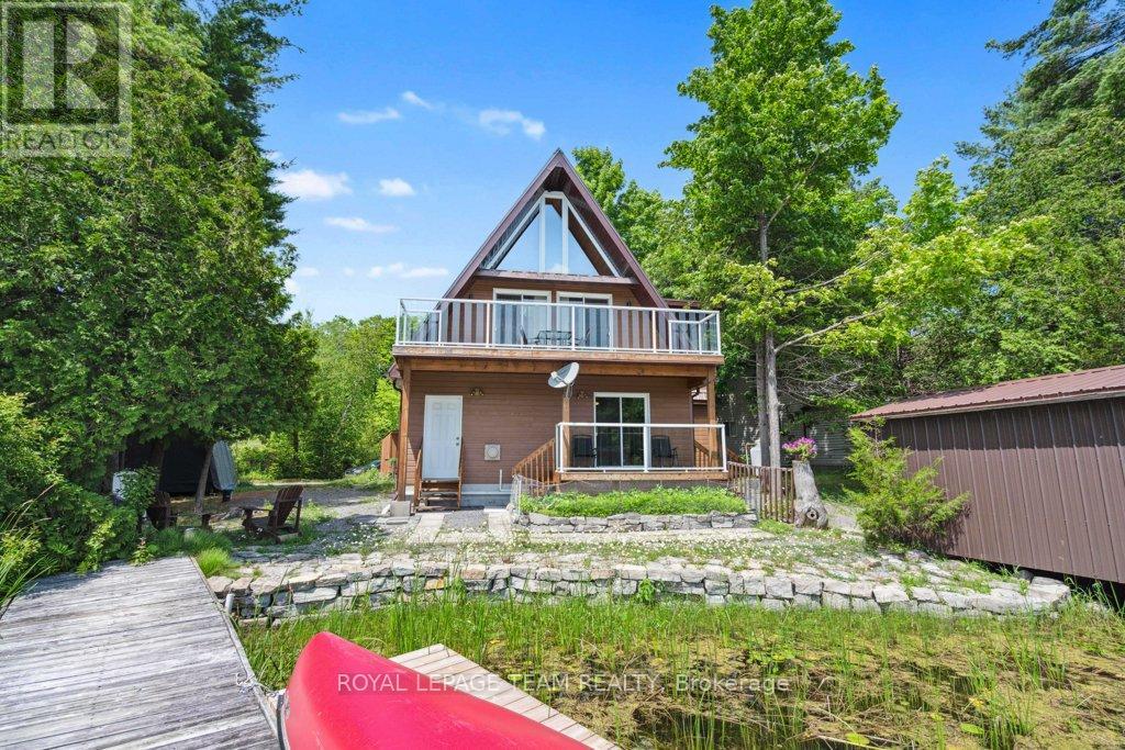 304 Hay Bay Lane, Leeds And The Thousand Islands, Ontario  K0E 1L0 - Photo 2 - X12255095