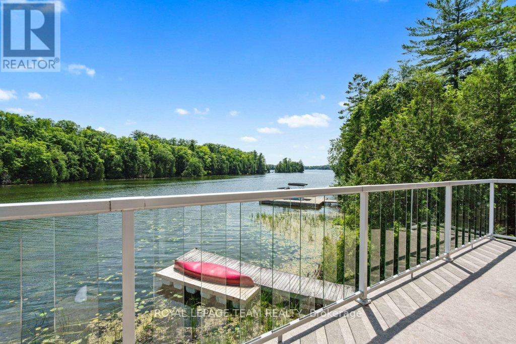 304 Hay Bay Lane, Leeds And The Thousand Islands, Ontario  K0E 1L0 - Photo 25 - X12255095