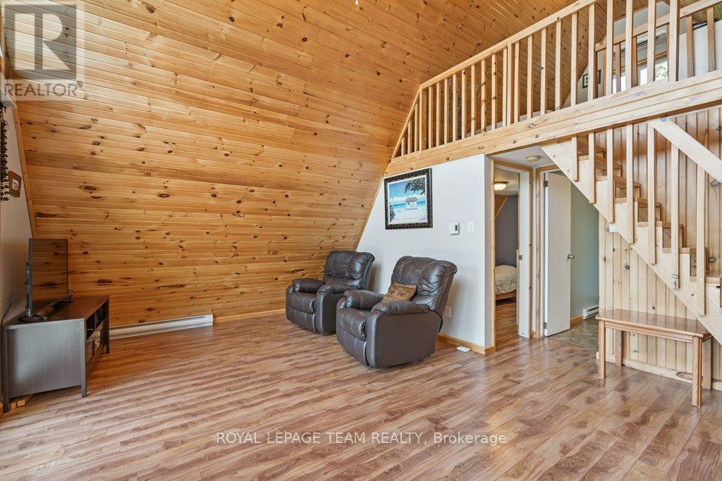 304 Hay Bay Lane, Leeds And The Thousand Islands, Ontario  K0E 1L0 - Photo 29 - X12255095