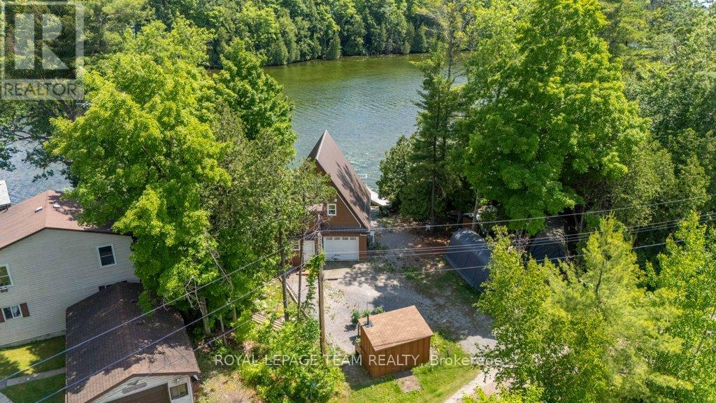 304 Hay Bay Lane, Leeds And The Thousand Islands, Ontario  K0E 1L0 - Photo 9 - X12255095