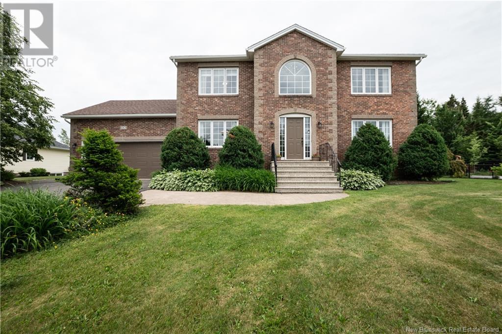 Property at 106 Royal Oaks Boulevard image 1