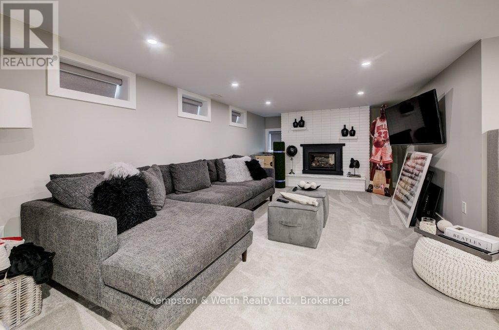 34 Jackson Crescent, North Perth, Ontario  N4W 1K3 - Photo 31 - X12255114