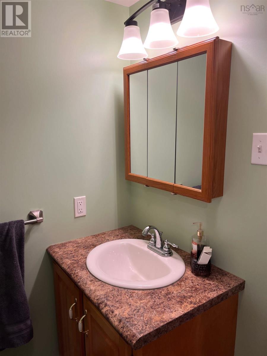 835 Highway 203, Kemptville, Nova Scotia  B5A 5R3 - Photo 12 - 202516220
