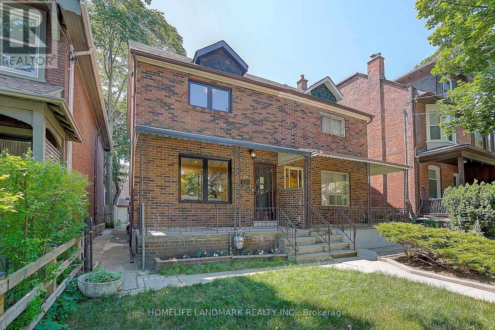 Property at 596 PALMERSTON AVENUE image 1