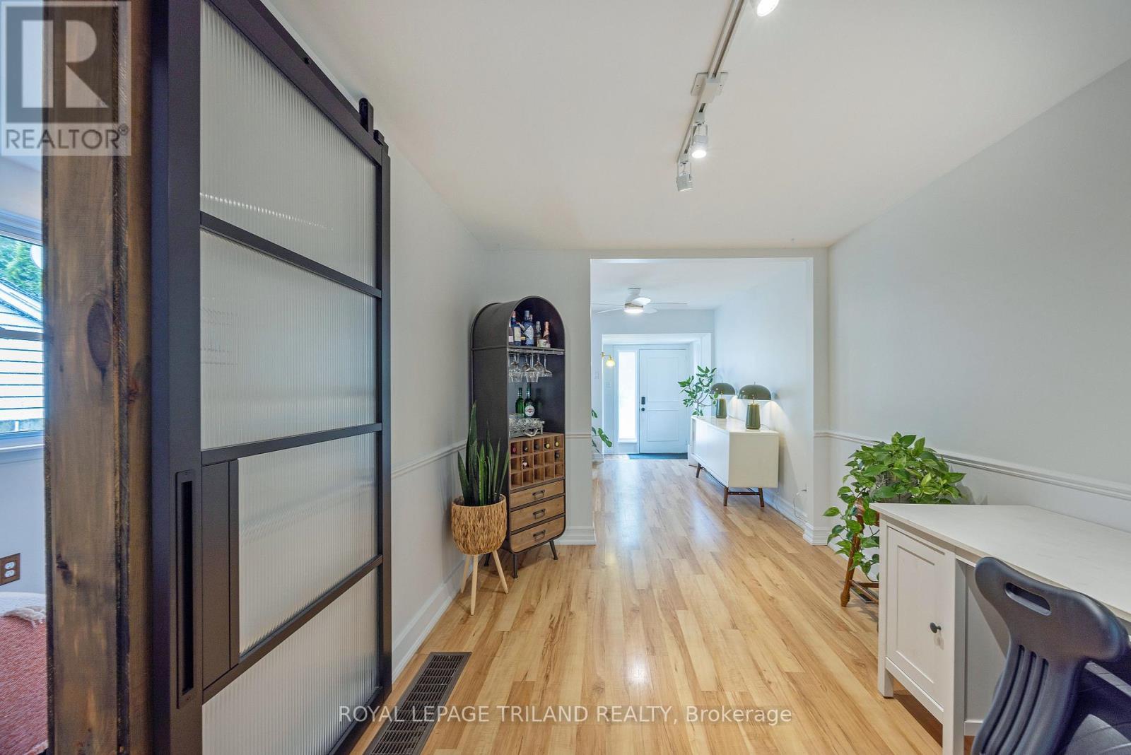 681 William Street, London East, Ontario  N5Y 2R3 - Photo 11 - X12255165