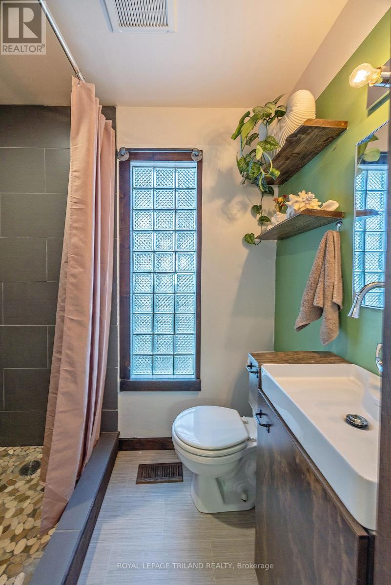 681 William Street, London East, Ontario  N5Y 2R3 - Photo 26 - X12255165
