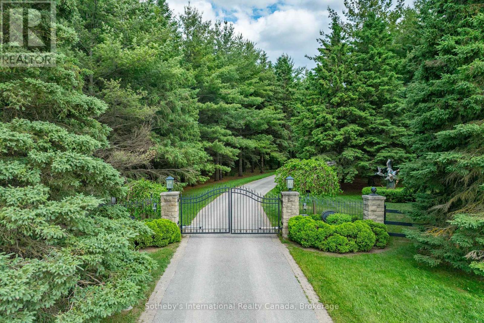 9255 Sideroad 27, Erin, Ontario  L4L 1A7 - Photo 20 - X12255173