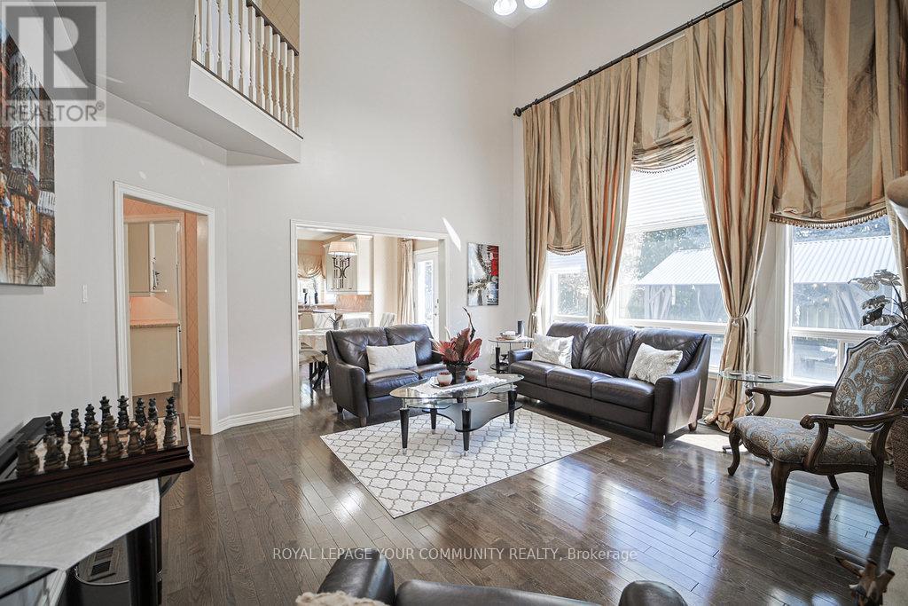 Property at 17 STURGESS CRESCENT image 4