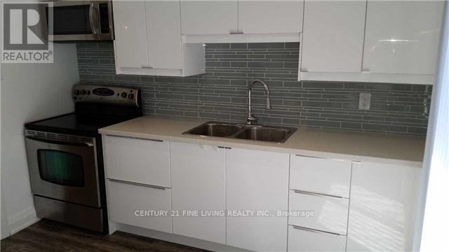 35 Hartland Road, Toronto, Ontario  M9C 4S9 - Photo 12 - W12255149