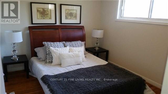 35 Hartland Road, Toronto, Ontario  M9C 4S9 - Photo 17 - W12255149