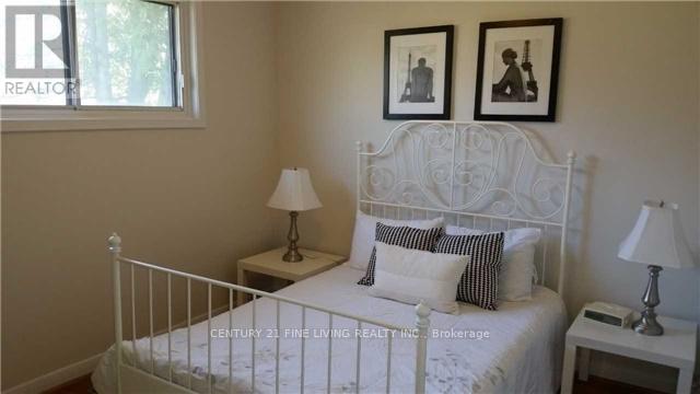 35 Hartland Road, Toronto, Ontario  M9C 4S9 - Photo 18 - W12255149