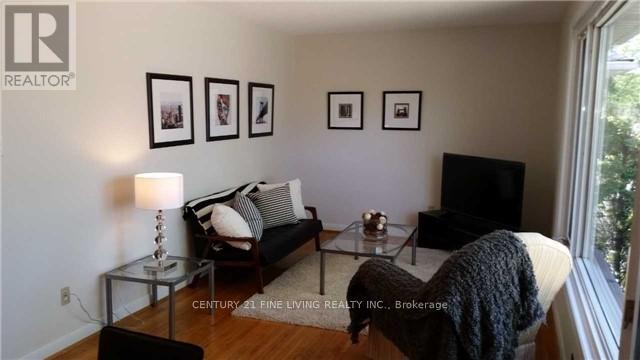 35 Hartland Road, Toronto, Ontario  M9C 4S9 - Photo 7 - W12255149