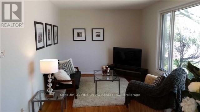 35 Hartland Road, Toronto, Ontario  M9C 4S9 - Photo 8 - W12255149