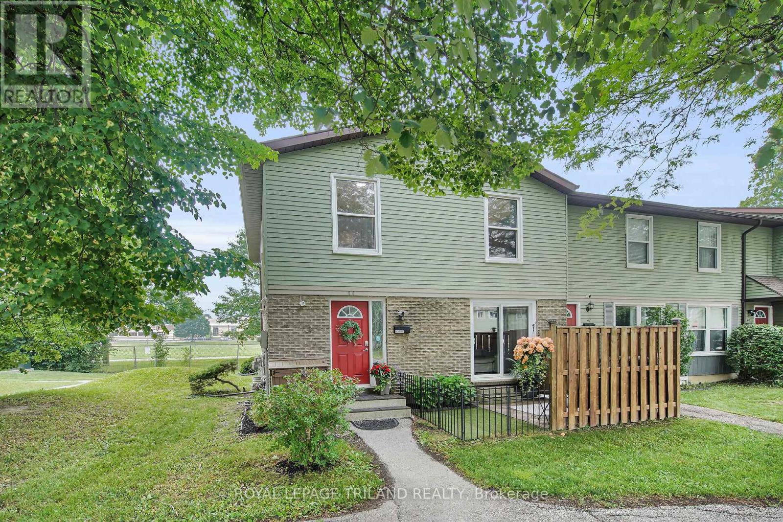 Property at 44 - 70 FIDDLERS GREEN ROAD image 1