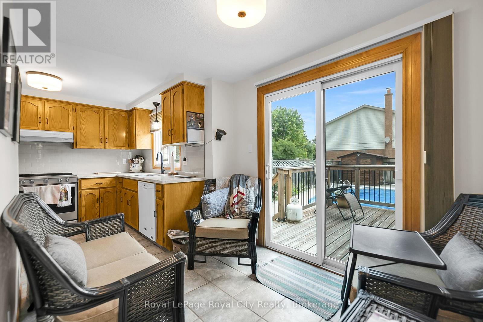 18 Smart Street, Guelph, Ontario  N1G 4L4 - Photo 10 - X12255241