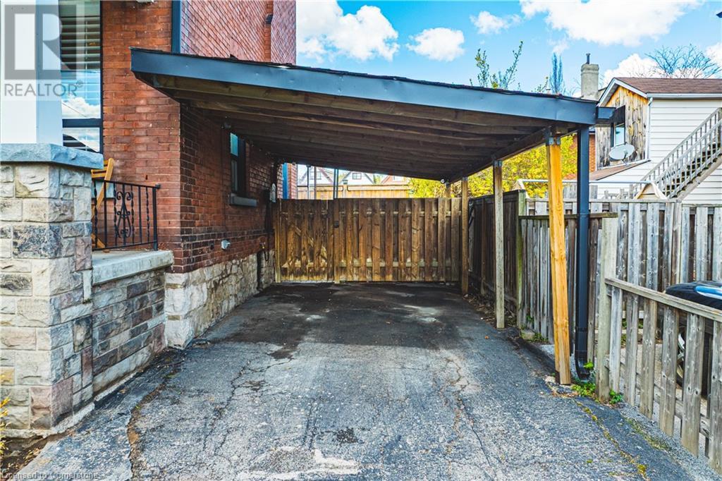 Property at 78 COLBOURNE Street image 4