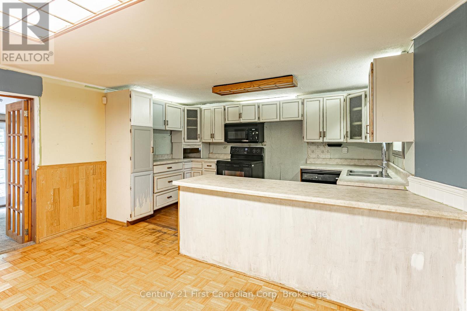 180 King Hiram Street, Ingersoll, Ontario  N5C 1L8 - Photo 14 - X12250818