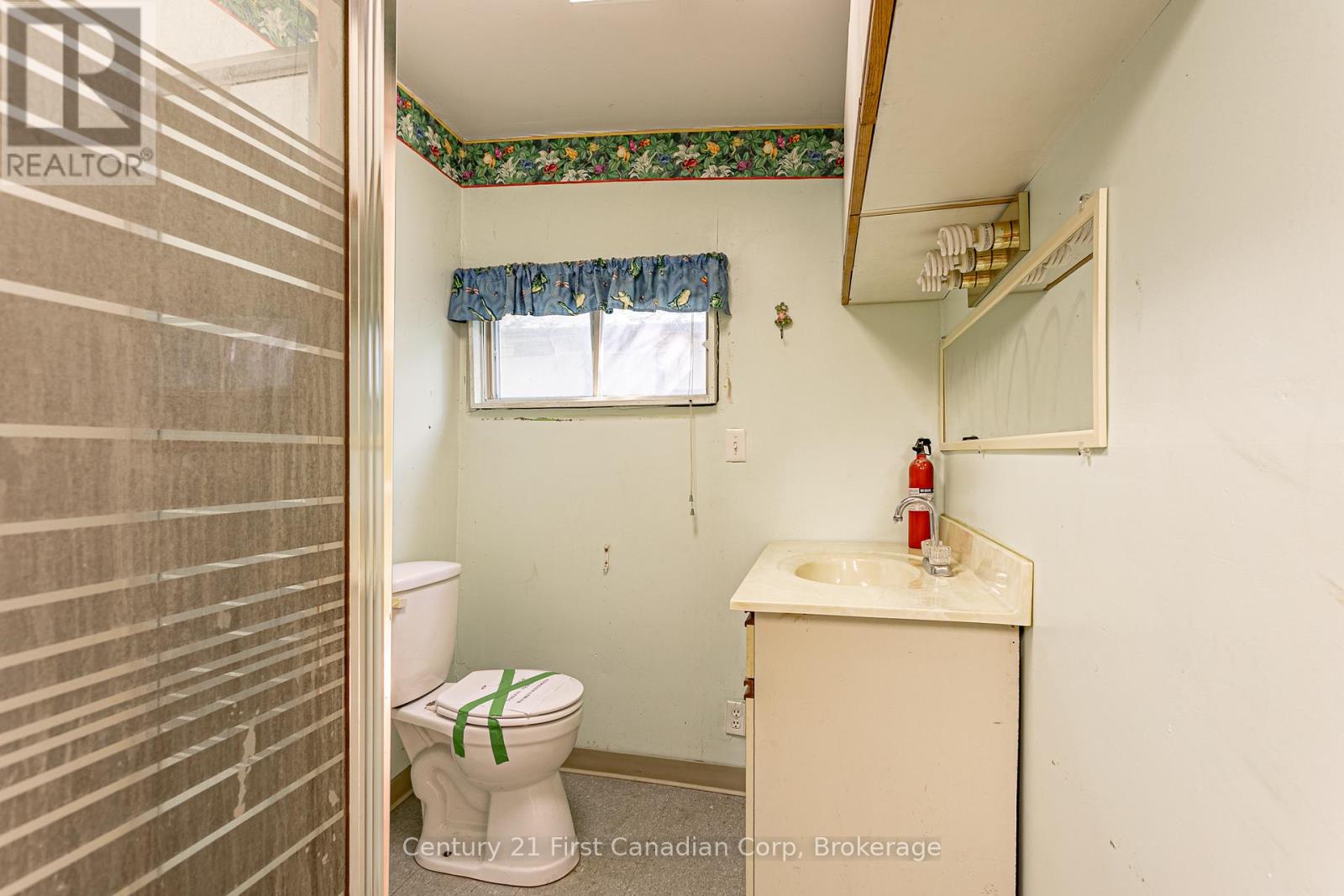 180 King Hiram Street, Ingersoll, Ontario  N5C 1L8 - Photo 20 - X12250818