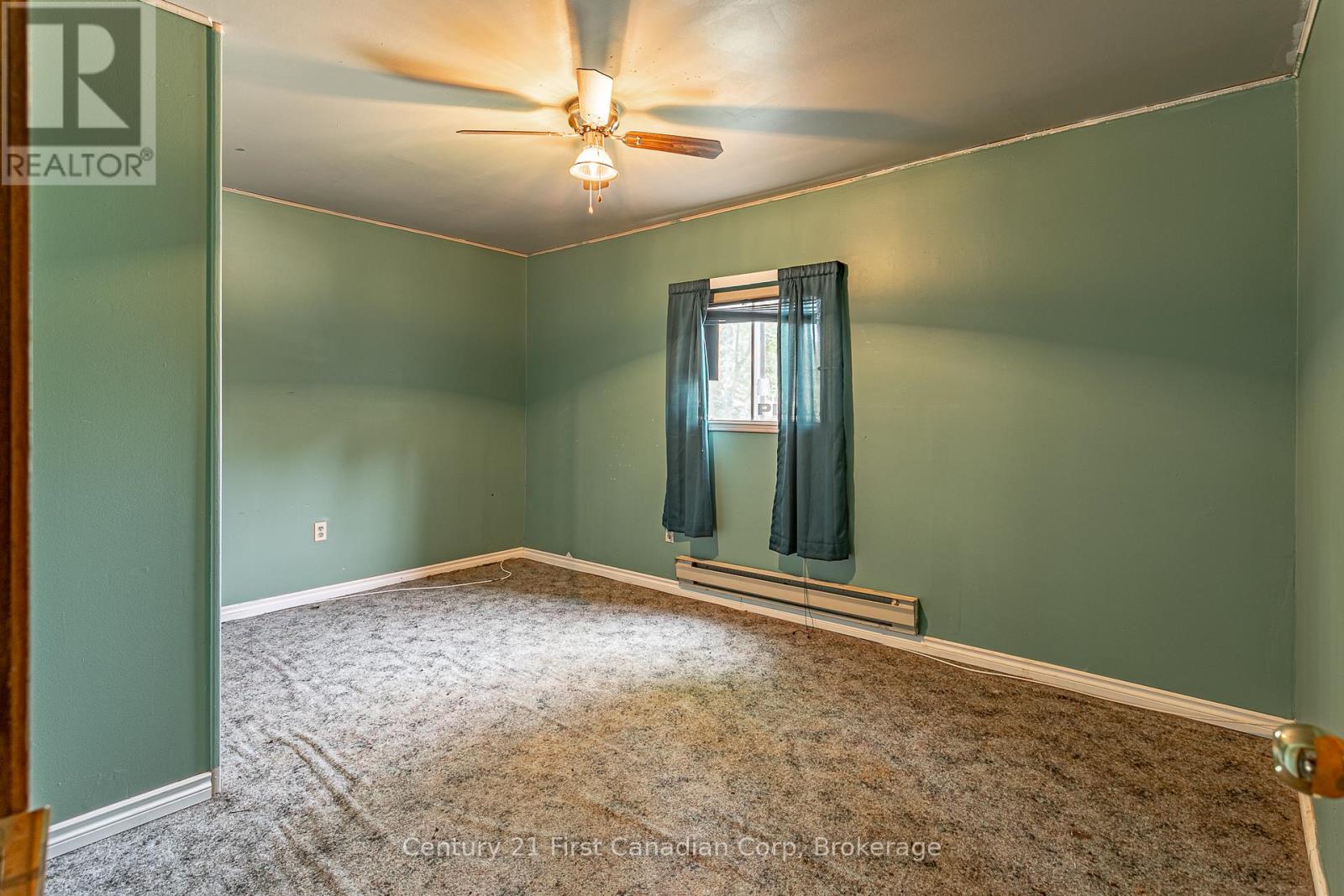 180 King Hiram Street, Ingersoll, Ontario  N5C 1L8 - Photo 25 - X12250818