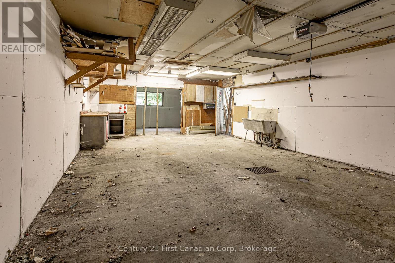 180 King Hiram Street, Ingersoll, Ontario  N5C 1L8 - Photo 28 - X12250818