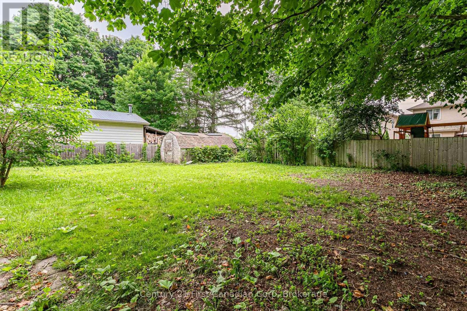 180 King Hiram Street, Ingersoll, Ontario  N5C 1L8 - Photo 32 - X12250818
