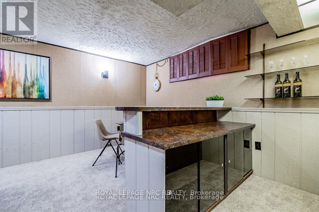 8 Macbeth Boulevard, St. Catharines, Ontario  L2T 2M2 - Photo 34 - X12254824