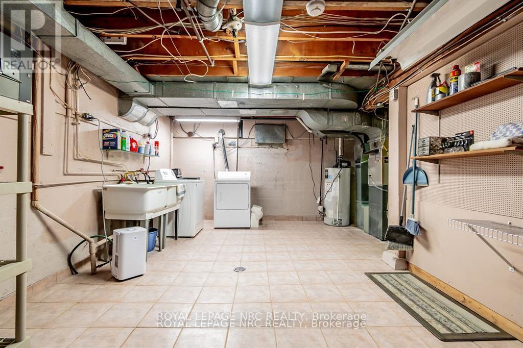 8 Macbeth Boulevard, St. Catharines, Ontario  L2T 2M2 - Photo 38 - X12254824
