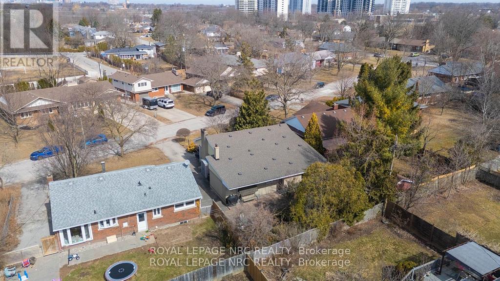 8 Macbeth Boulevard, St. Catharines, Ontario  L2T 2M2 - Photo 47 - X12254824