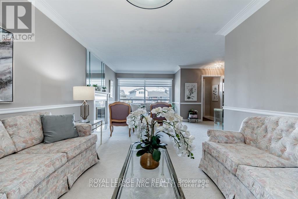 8 Macbeth Boulevard, St. Catharines, Ontario  L2T 2M2 - Photo 8 - X12254824