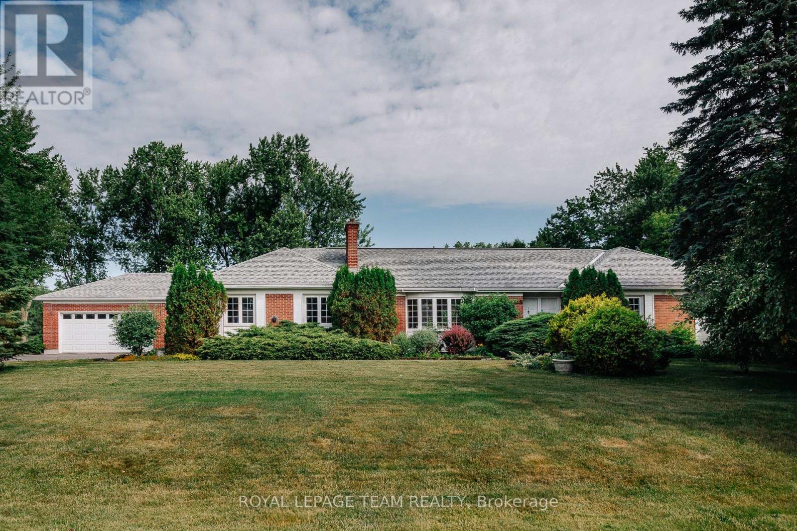 Property at 1231 FAIRWAY DRIVE image 1