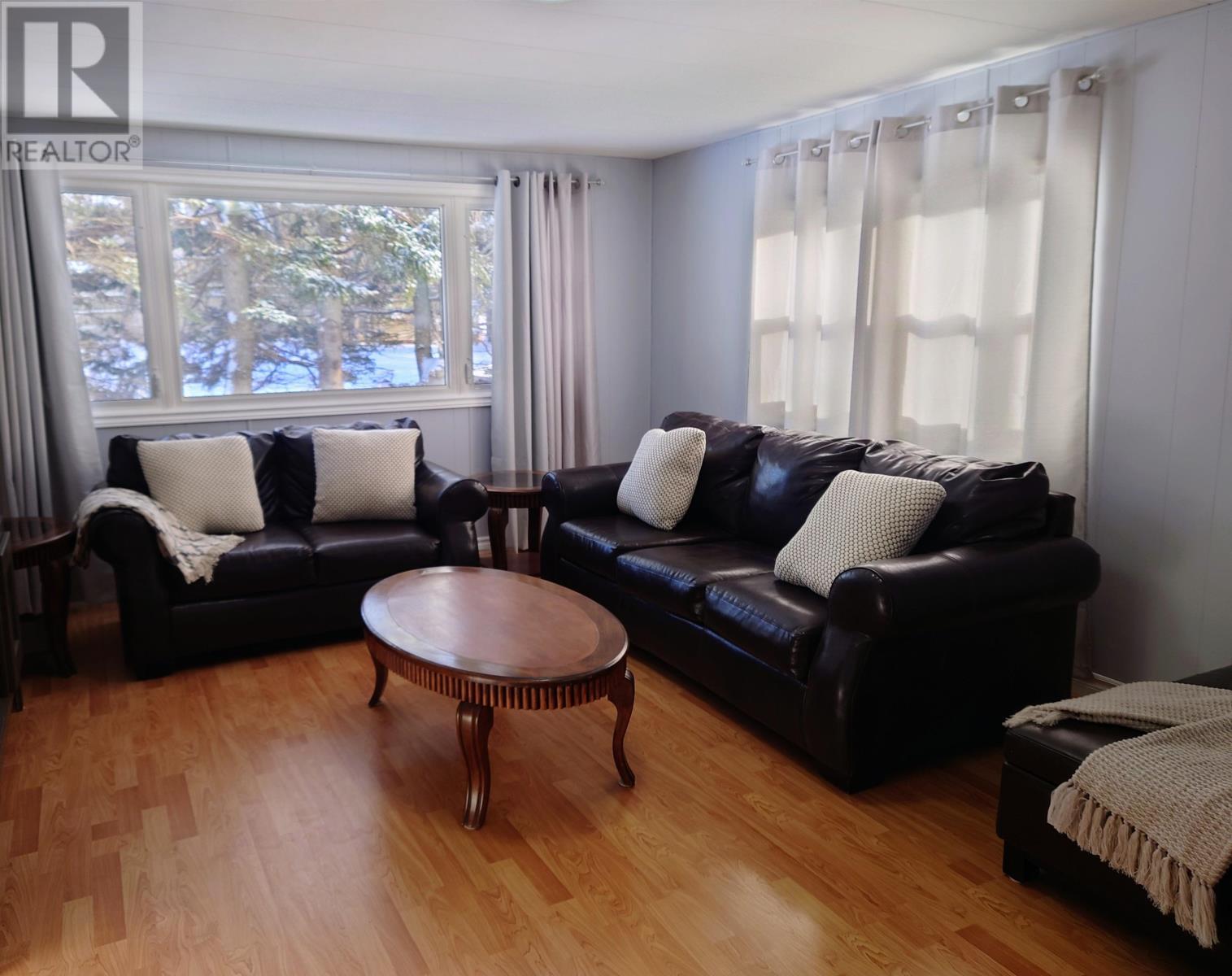 27 Brooks Avenue, Linkletter, Prince Edward Island  C1N 5L6 - Photo 6 - 202516238