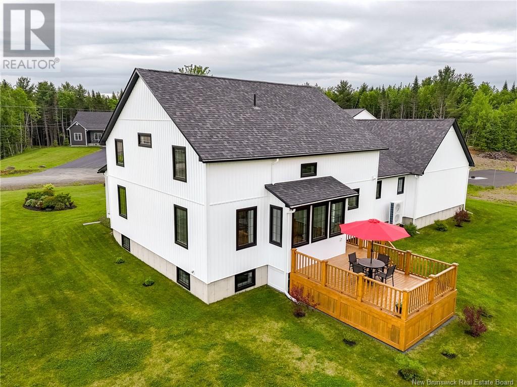 Property at 14 Hazen Drive image 5