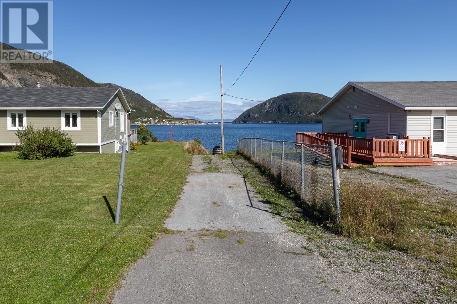 195 Main Street, Lark Harbour, Newfoundland & Labrador  A0L 1H0 - Photo 3 - 1277723