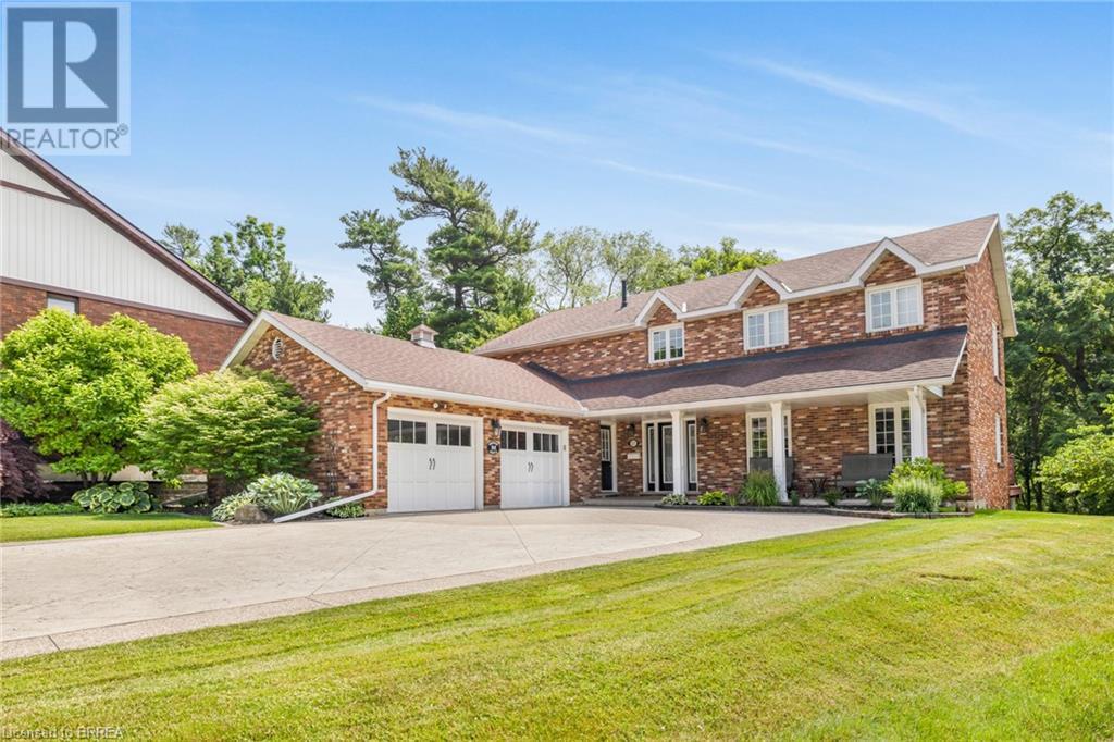 Property at 23 SCARFE Gardens image 2