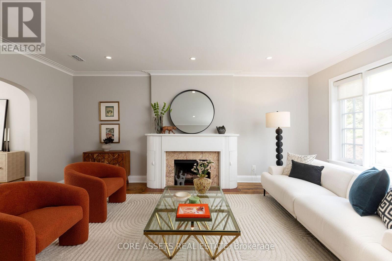 Property at 32 GRENVIEW BOULEVARD N image 5