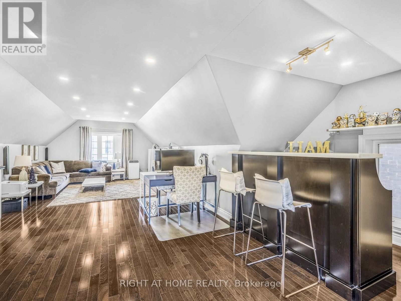64 Brock Avenue, Toronto, Ontario  M6K 2L4 - Photo 24 - W12255236