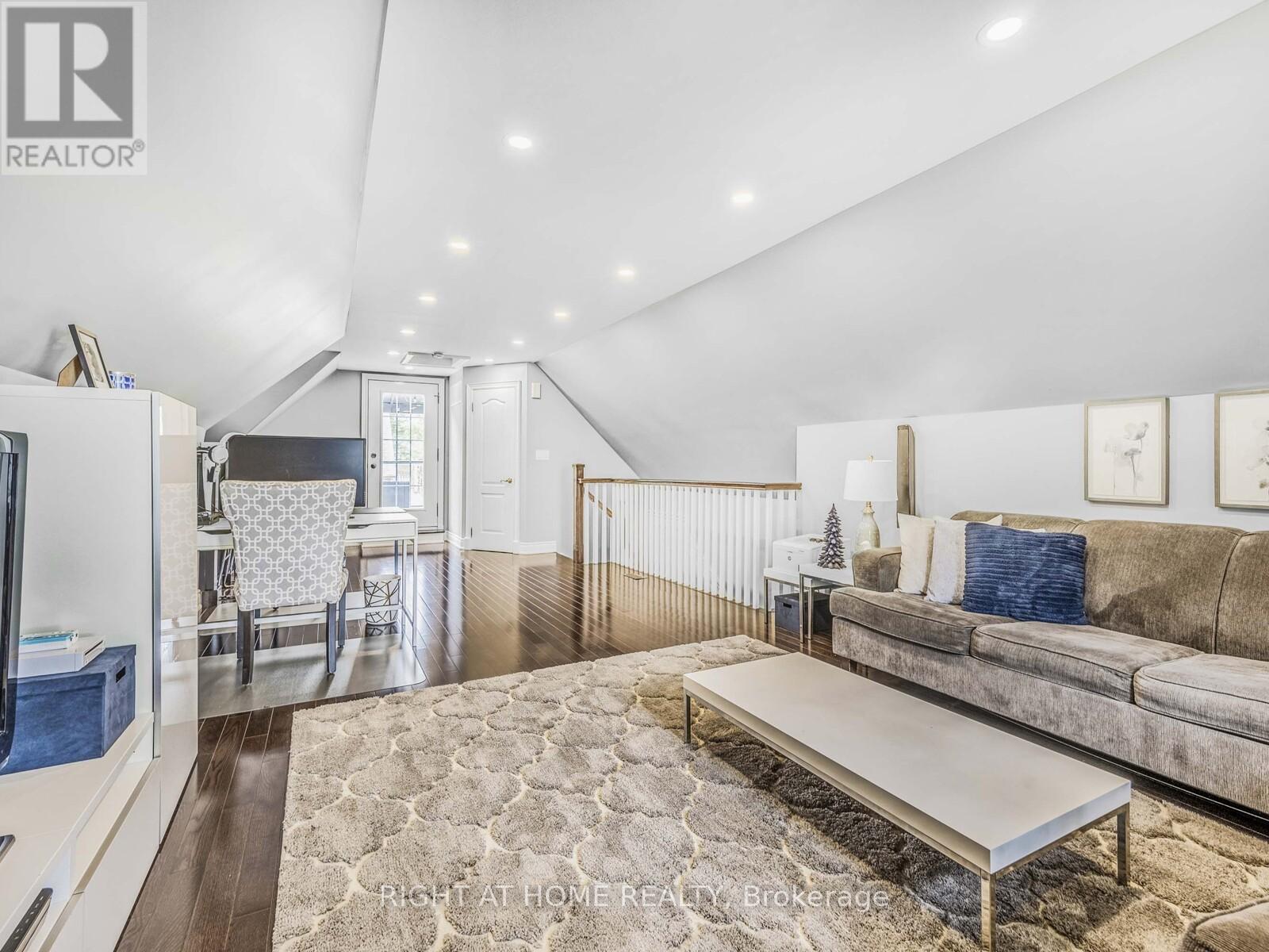 64 Brock Avenue, Toronto, Ontario  M6K 2L4 - Photo 25 - W12255236