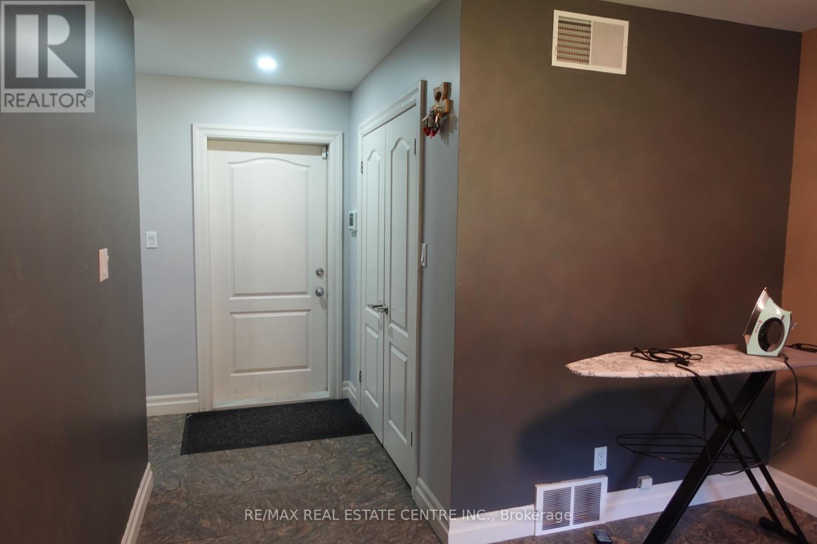 230 South Water Street, Wellington North, Ontario  N0G 2L3 - Photo 36 - X12255182