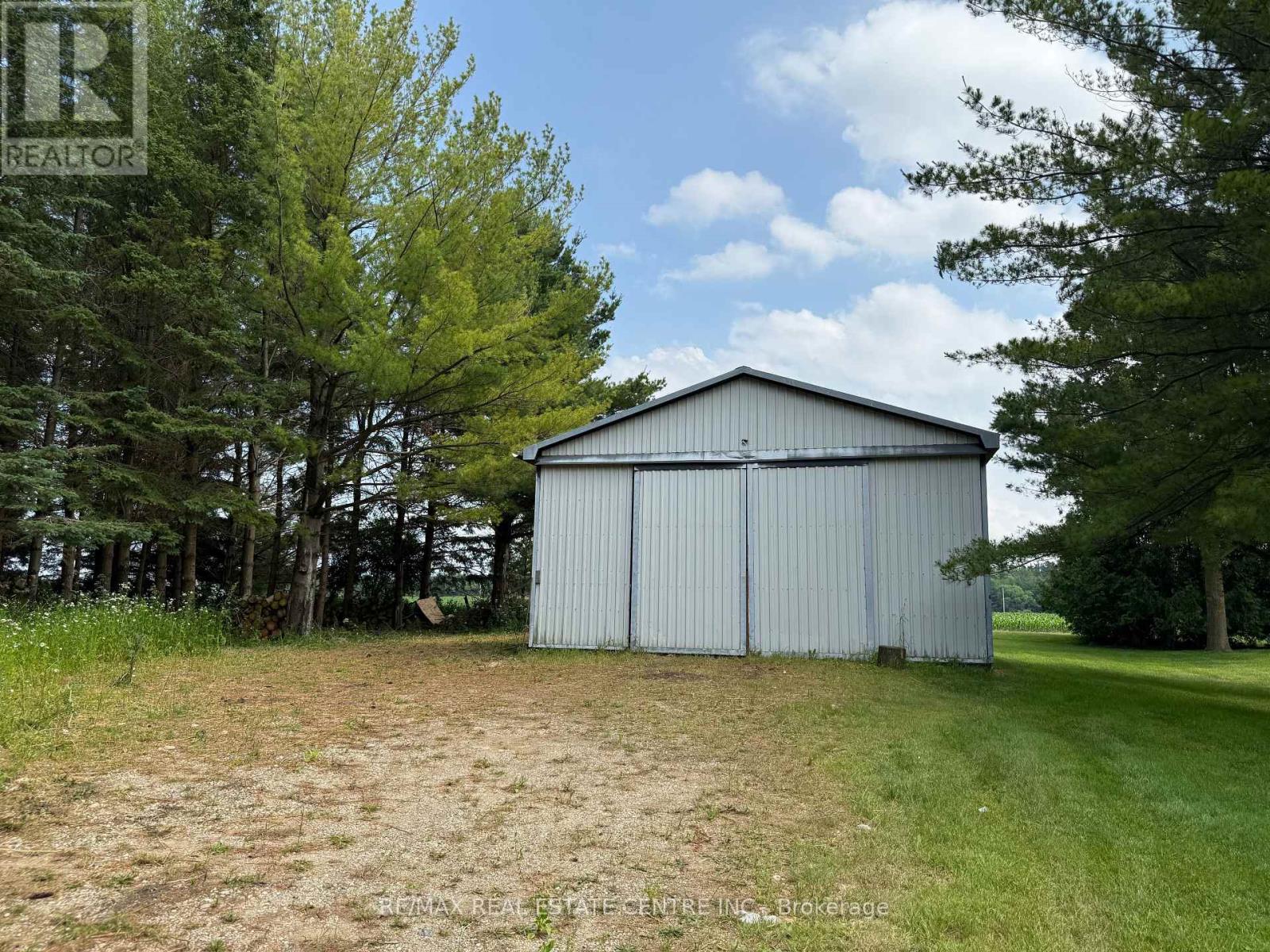 230 South Water Street, Wellington North, Ontario  N0G 2L3 - Photo 48 - X12255182