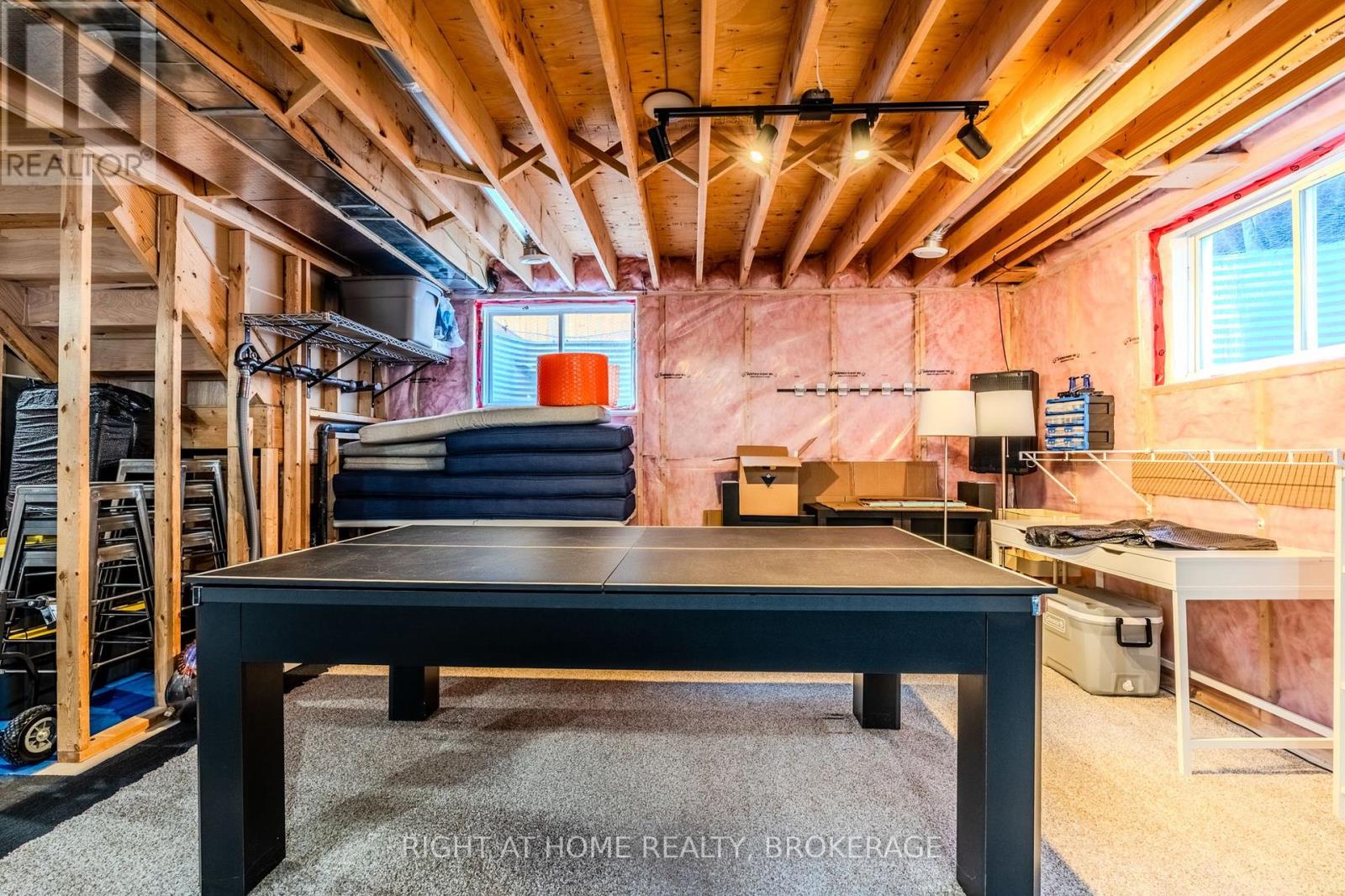 7787 Hanniwell Street, Niagara Falls (Oldfield), Ontario  L2G 0H5 - Photo 36 - X12255240