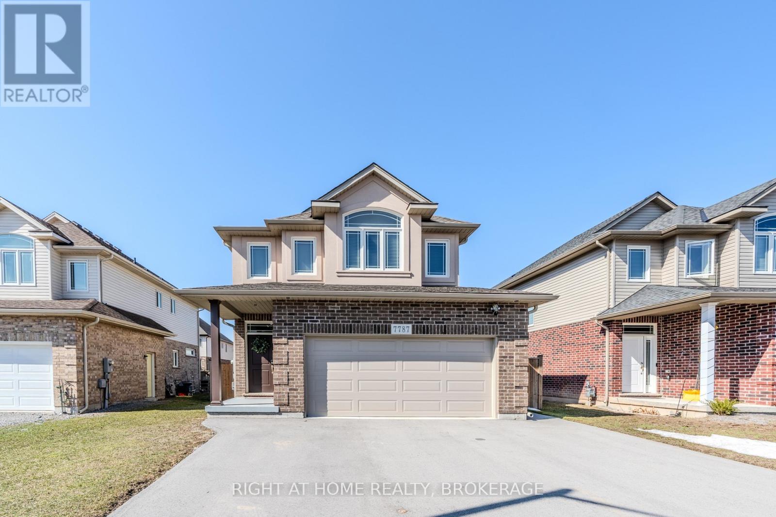 7787 Hanniwell Street, Niagara Falls, Ontario  L2G 0H5 - Photo 43 - X12255240