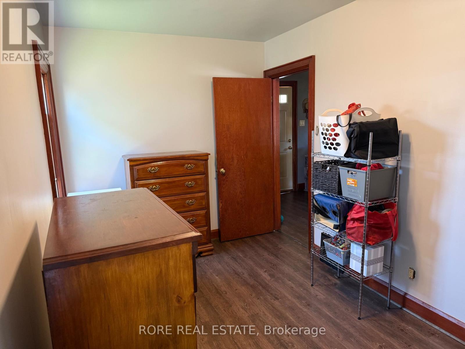 59 Haig Street, St. Catharines, Ontario  L2R 6K7 - Photo 17 - X12255266