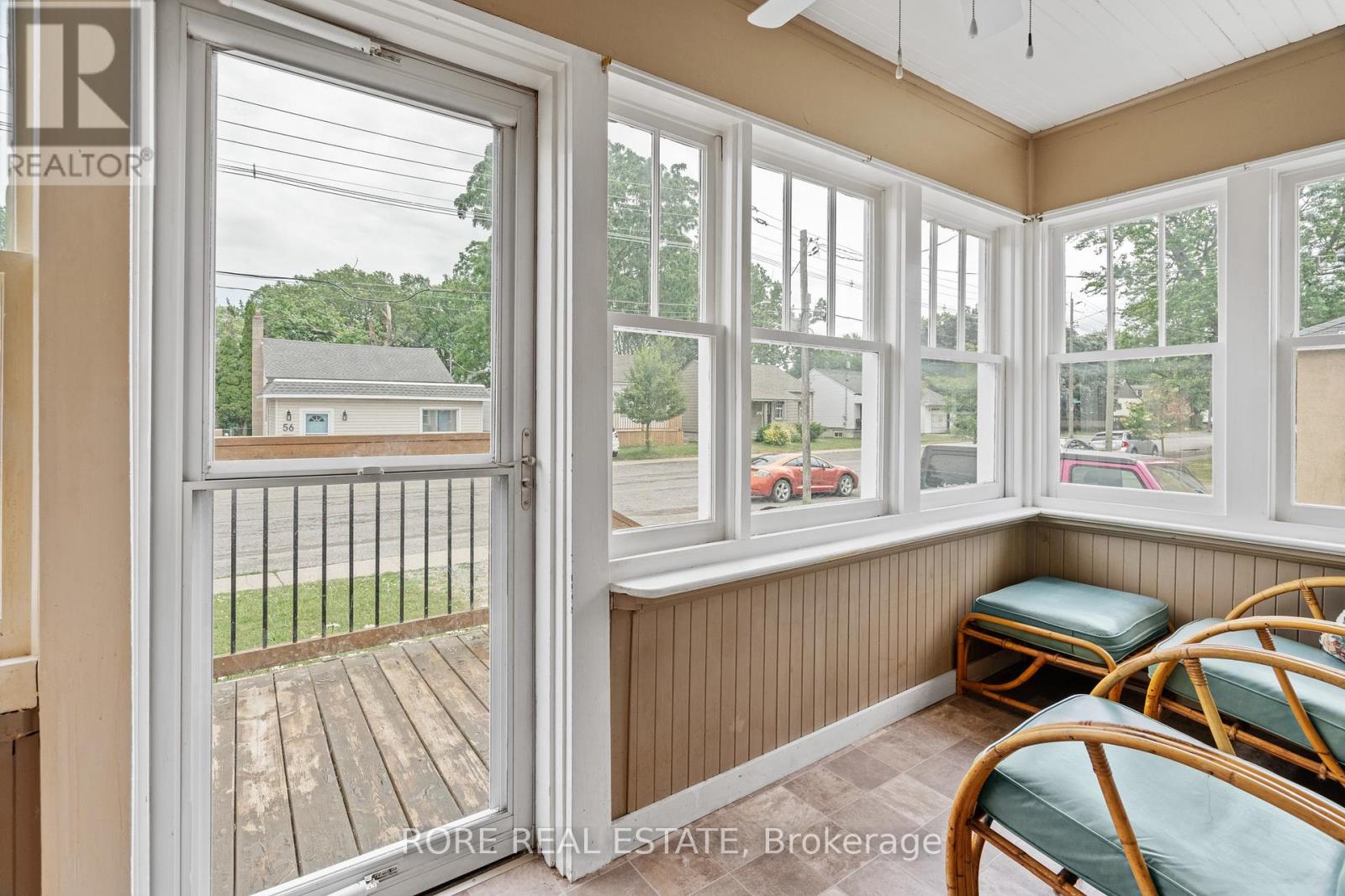 59 Haig Street, St. Catharines, Ontario  L2R 6K7 - Photo 6 - X12255266