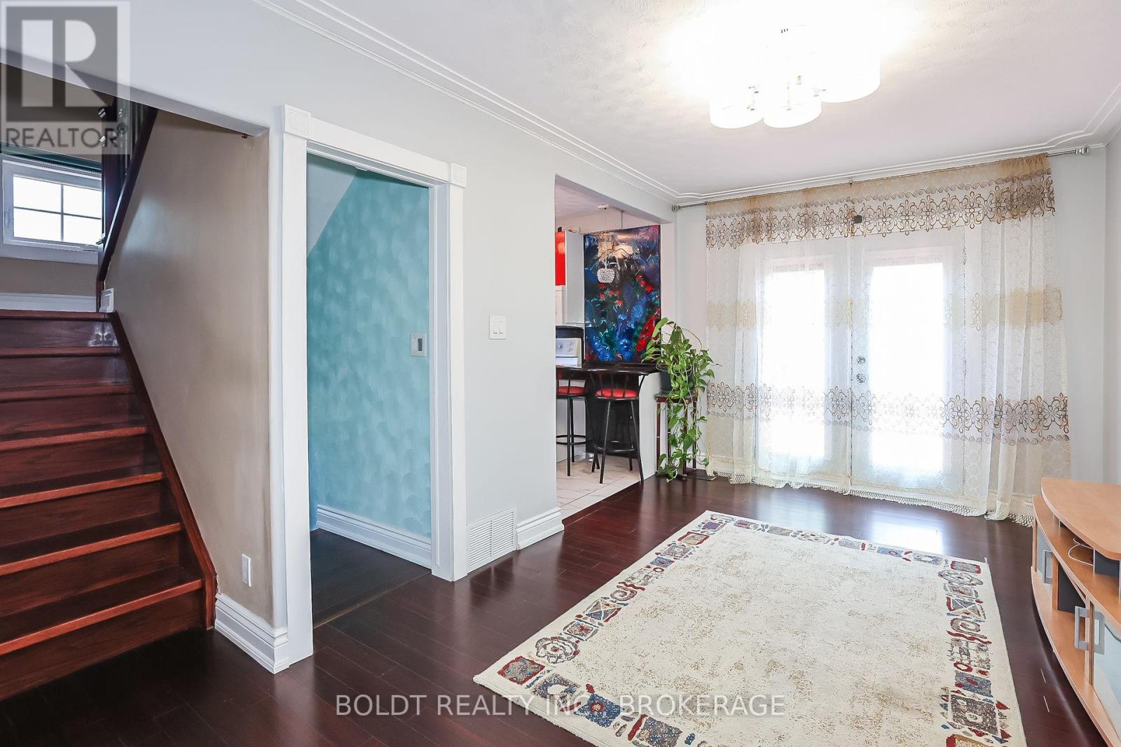 5060 Ontario Avenue, Niagara Falls, Ontario  L2E 3R9 - Photo 11 - X12255326