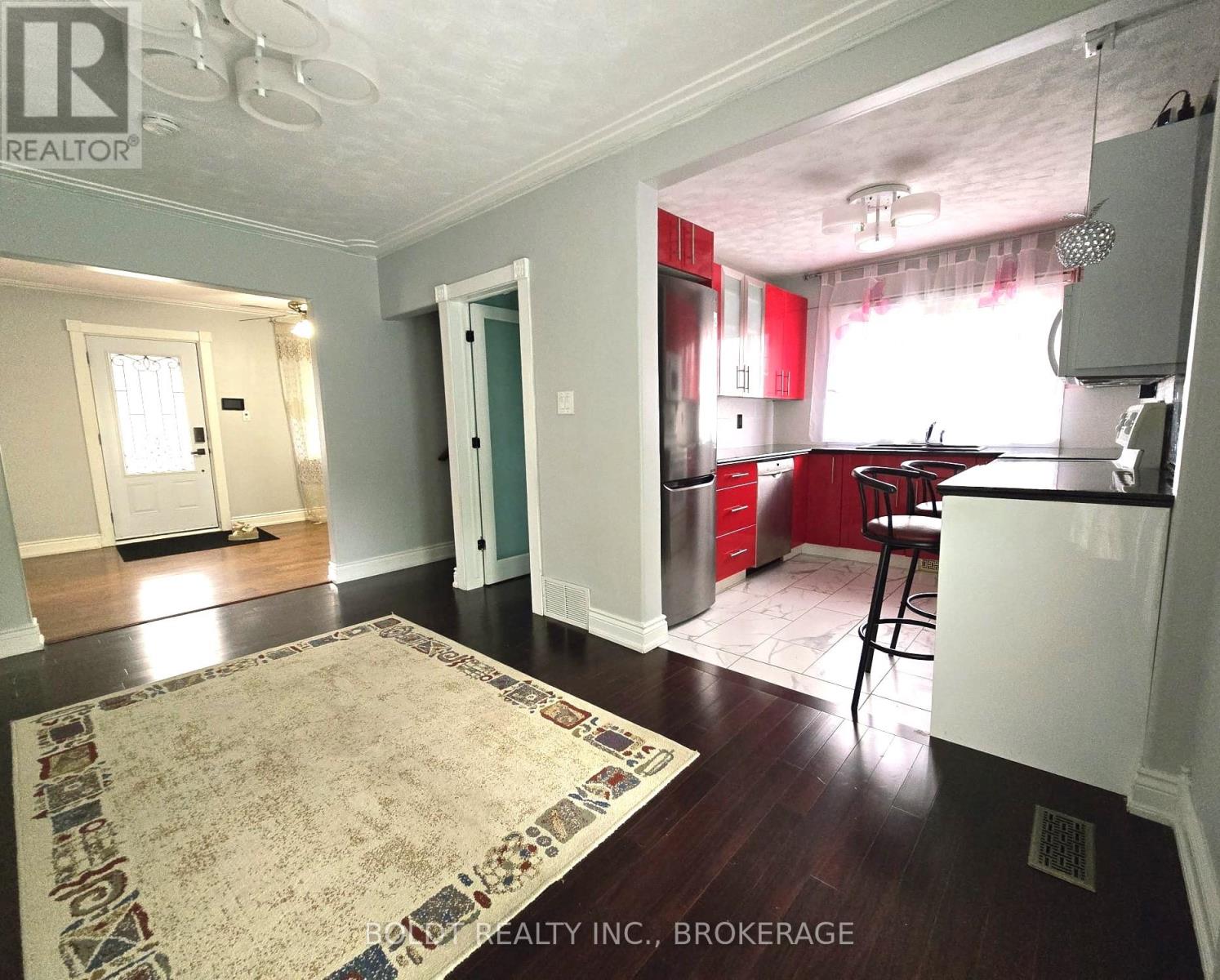 5060 Ontario Avenue, Niagara Falls, Ontario  L2E 3R9 - Photo 12 - X12255326