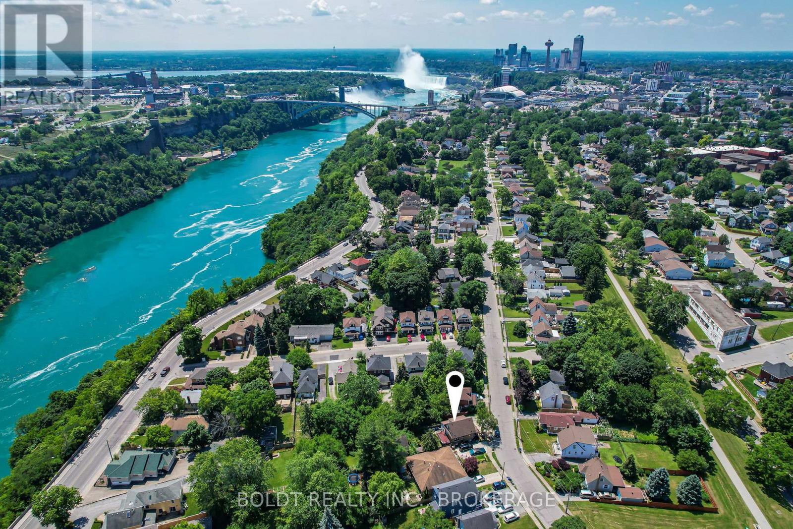 5060 Ontario Avenue, Niagara Falls, Ontario  L2E 3R9 - Photo 5 - X12255326