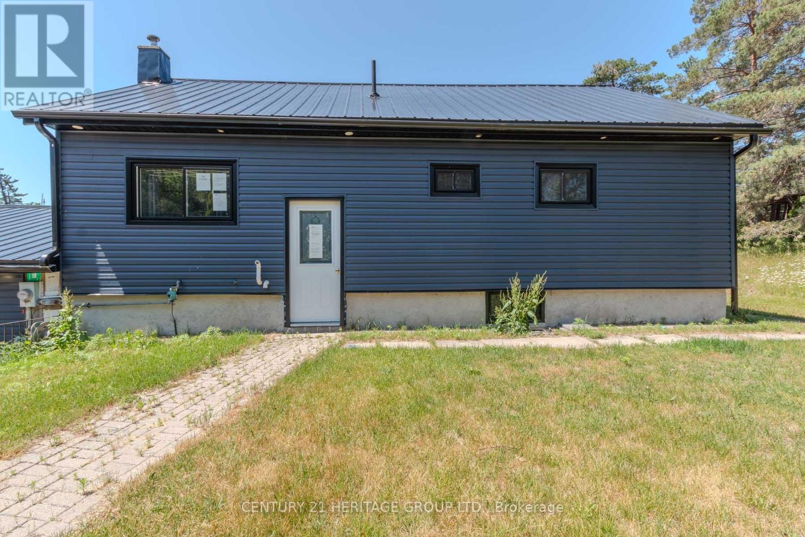 Property at 1376 13 LINE N image 3